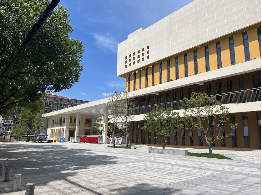 武汉吴家山二中改扩建项目安装云盾智能消防